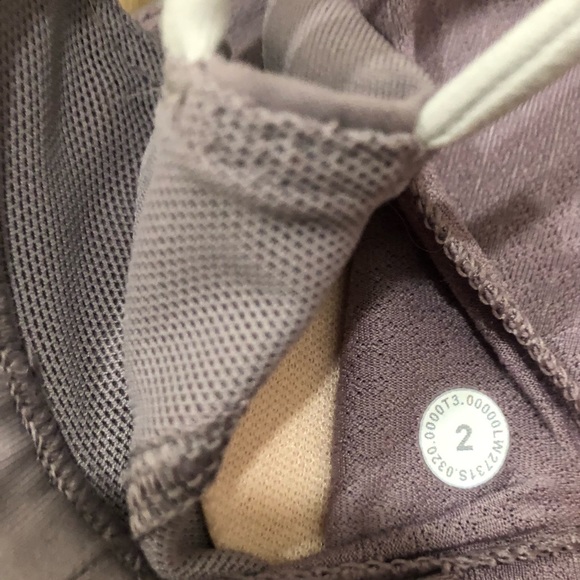 Lululemon free to be bra (size 2) - Picture 3 of 4